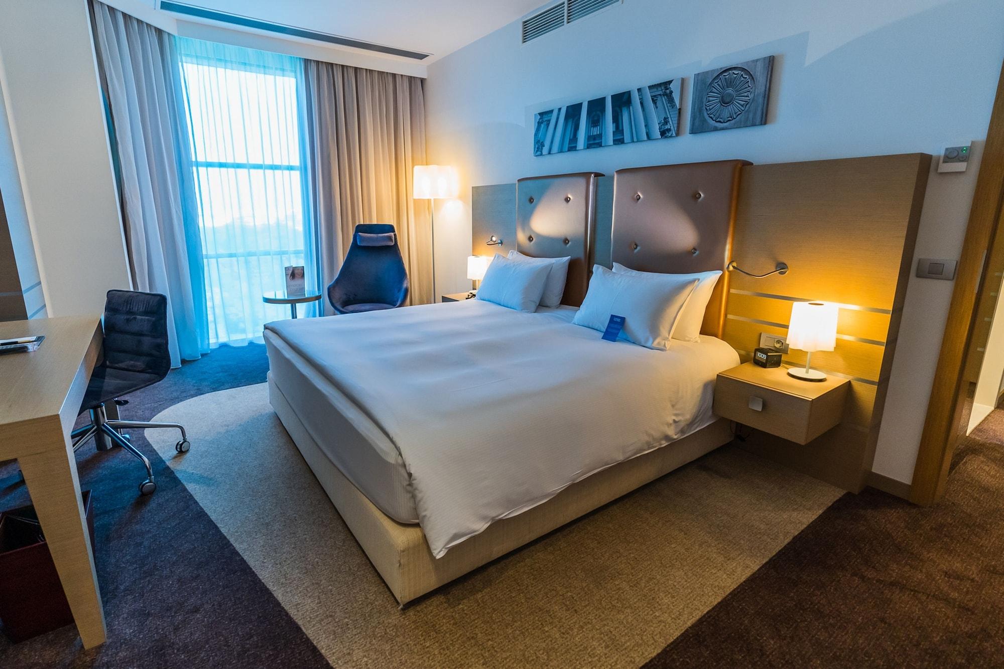 Doubletree By Hilton Oradea Hotel Luaran gambar