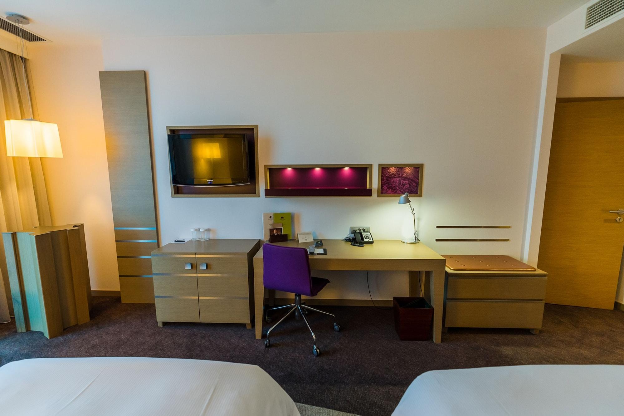 Doubletree By Hilton Oradea Hotel Luaran gambar