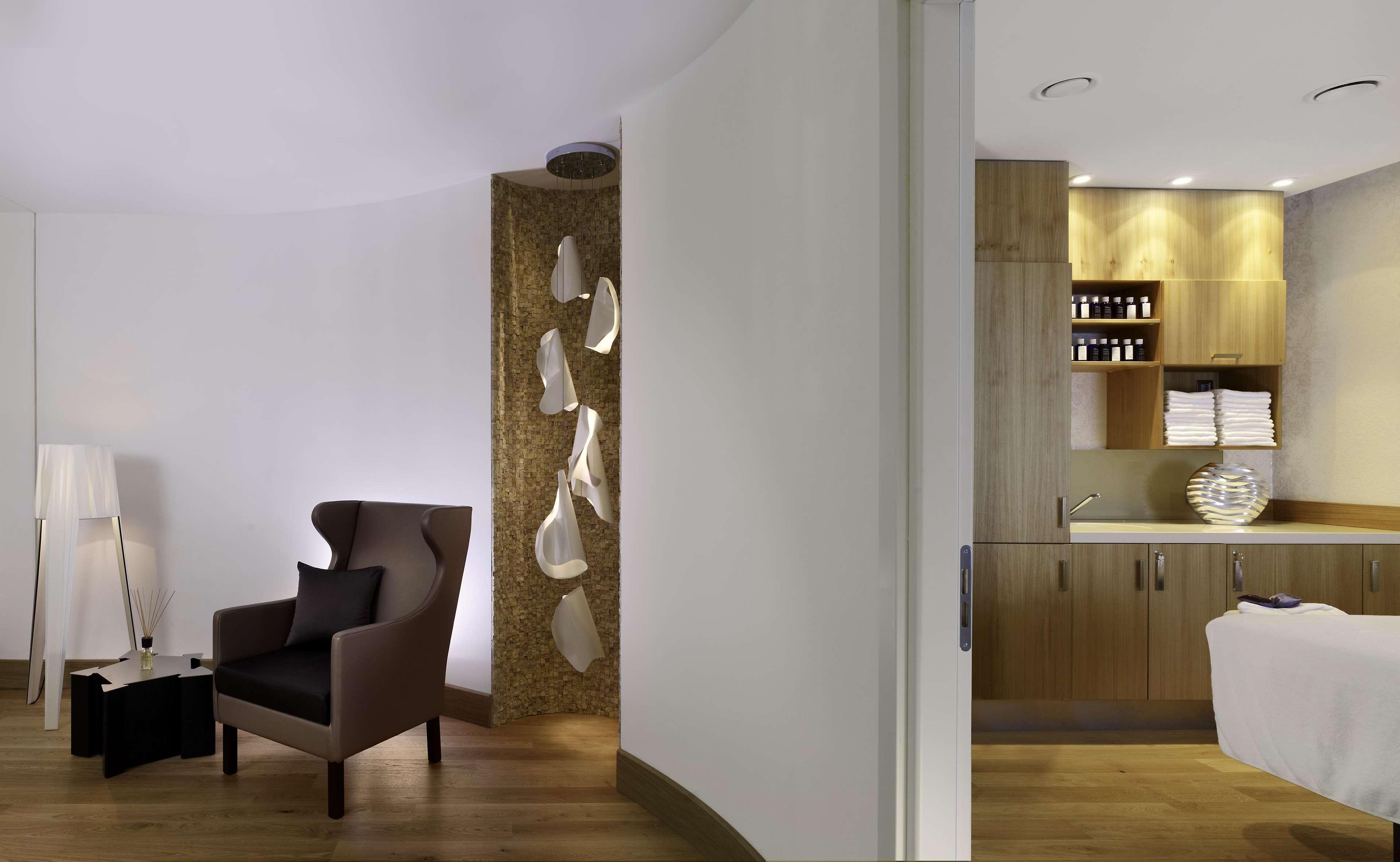 Doubletree By Hilton Oradea Hotel Luaran gambar