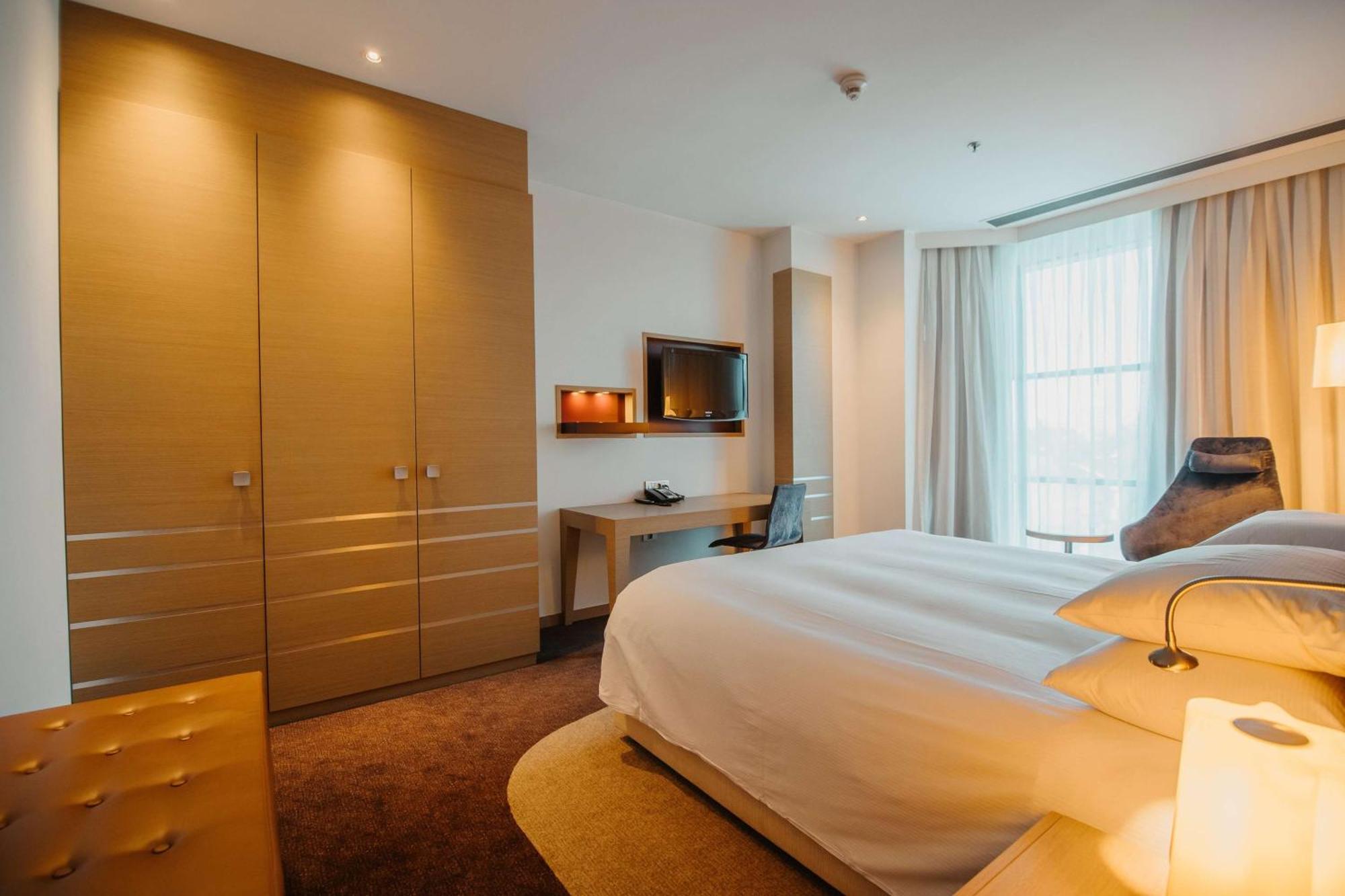 Doubletree By Hilton Oradea Hotel Luaran gambar